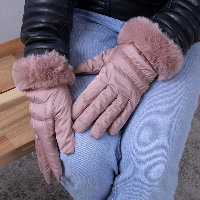 Isotoner® Ladies SmarTouch® Water Repellent Padded Glove Pink